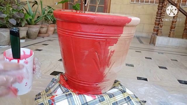 How To Paint Plants Terracotta/ Cement Pots 🌱🌱Make Them New & More Beautiful