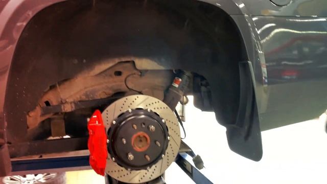 Тормоза Эскалейд Задние BREMBO для CADILLAC ESCALADE смотреть онлайн