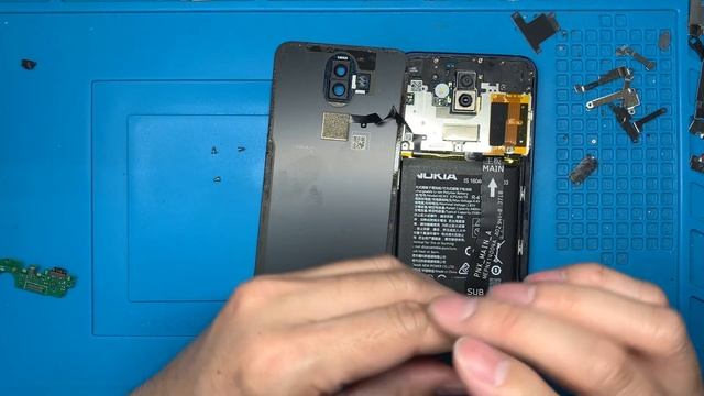 Nokia 8.1 TA 1119 Replace Tail Plug смотреть онлайн