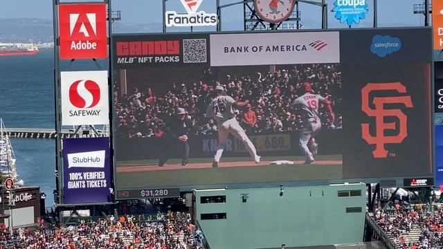 Tommy Edman out at first after review on Mother’s Day at Oracle Park 5/8/22 смотреть онлайн