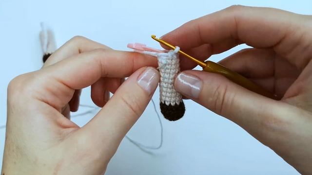 Мастер-класс по вязанию куколки крючком. Часть 1. смотреть онлайн