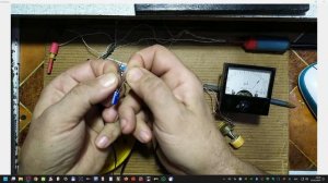 Простой самодельный , стрелочный ESR метр