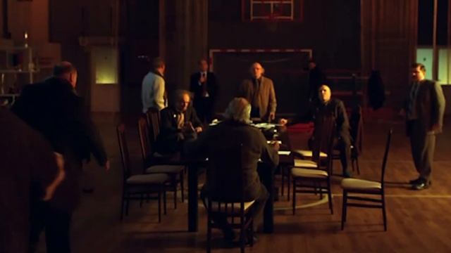 Похож ли 12 разгневанных мужчин на 12 Михалкова смотреть онлайн