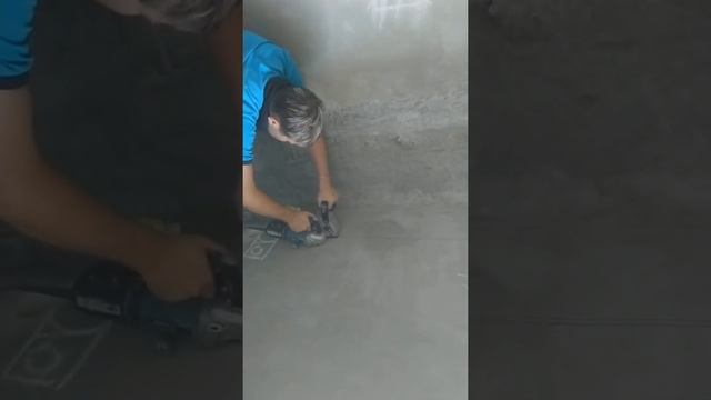 Обзор на Штроборез MAKITA SG-1251J в паре с Промышленным пылесосом HILTI смотреть онлайн