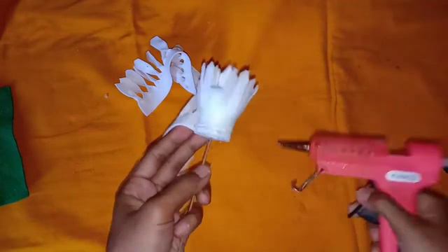 DIY MEMBUAT BUNGA KRISAN DARI KAIN FLANEL | FELT CHRYSANTHEMUM FLOWER смотреть онлайн