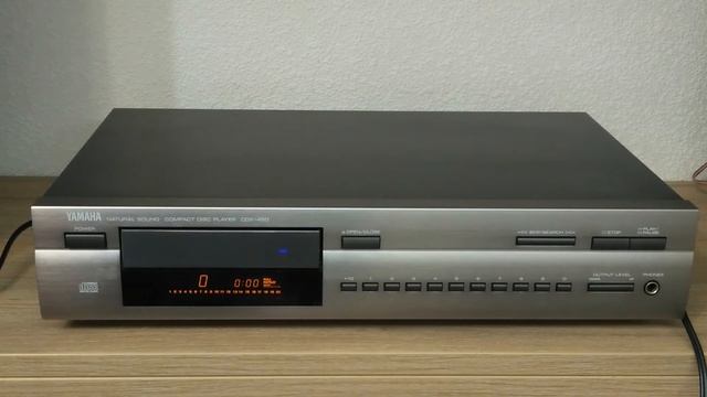 Yamaha CDX 480 смотреть онлайн