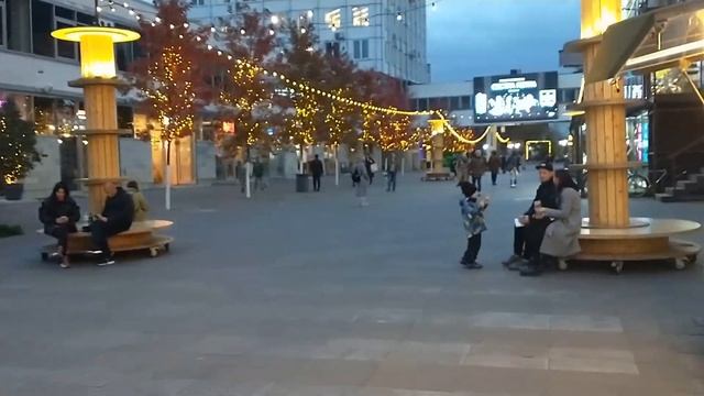 12 интересных мест для прогулок по Питеру и окрестностям смотреть онлайн