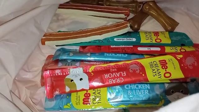 VLOG:Накупили кучу нового нашим питомцам/Впервые купила суп для кошек/