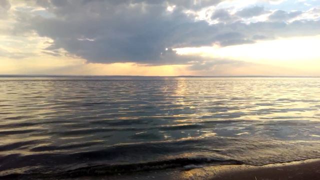 Июльский вечер на берегу р. Волги смотреть онлайн