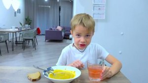 24 Часа ФЁДОР ест только KFC. Почему БОЛИТ ЖИВОТ?