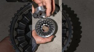 «Сузуки гранд Витара».Межосевой дифференциал.