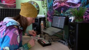 Korg Volca Bass & Volca Sample Techno Live Jam 2 |  #MaakraTechnoTea