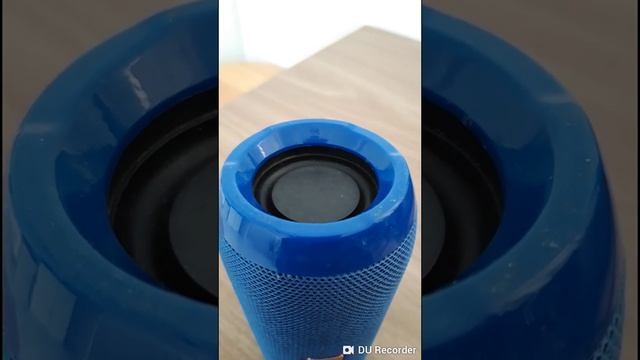Bass test JBL flip 1 смотреть онлайн