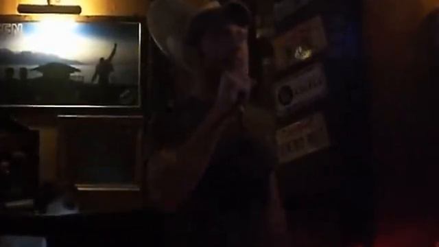 Luke Magri - Loosing my religion @ Memories Karaoke смотреть онлайн