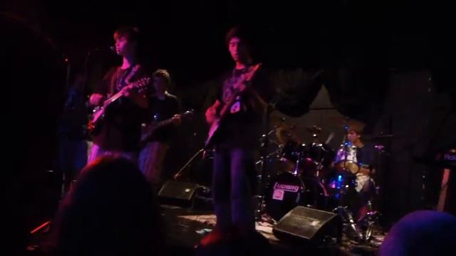 Rau Materiaul Playing for Jimmy Page (Wish you were Here) смотреть онлайн