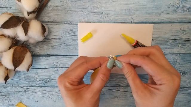 Цветы из полимерной глины FIMO с эффектом кожи. Flowers. Polymer clay FIMO leather effect. смотреть онлайн