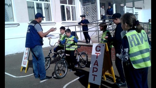 Отряд ЮИД МОБУ Гимназия №2 с.Бураево смотреть онлайн