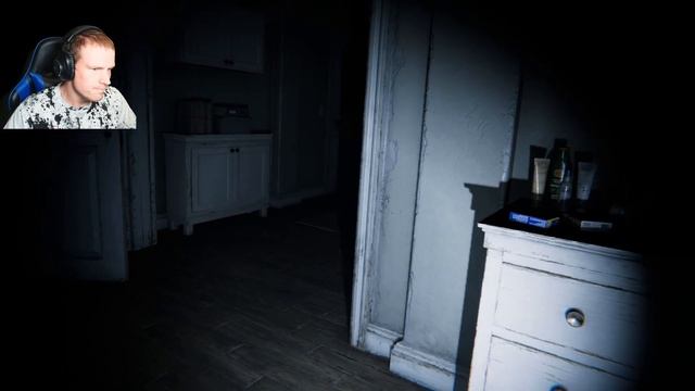 If she's in there then who's been creeping on me? - [9 Childs st] смотреть онлайн