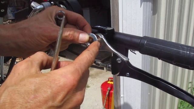 Throttle Lever Tension Adjustment for walking tractors смотреть онлайн