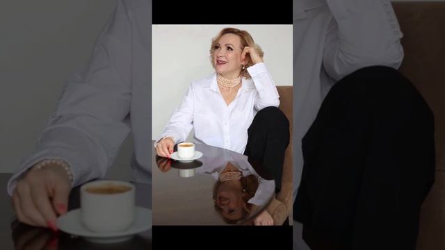 Хотели увидеть на модели - получите! Тот самый чокер из жемчуга))) #жемчуг #чокер #колье #отзыв смотреть онлайн