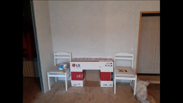 КАМИН ИЗ ФАНЕРЫ СВОИМИ РУКАМИ/ПЕРЕДЕЛКА СТАРЫХ СТУЛЬЕВ смотреть онлайн