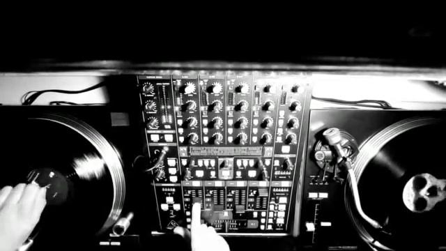 HARD TECHNO VINYL JAM @ 140 BPM... Glenn Wilson, Andrei Morant, RubberJunkie, Ignition Technician.. смотреть онлайн