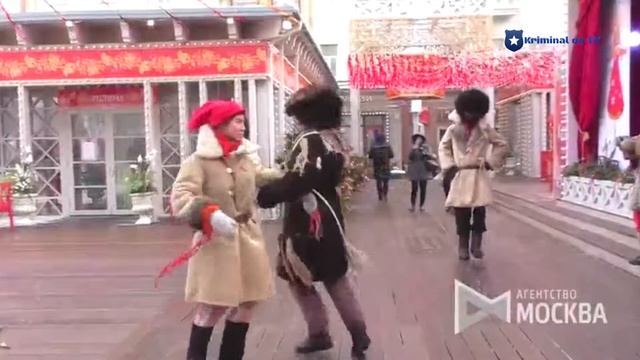 Народные забавы на Тверской площади в рамках фестиваля «Московская масленица» смотреть онлайн