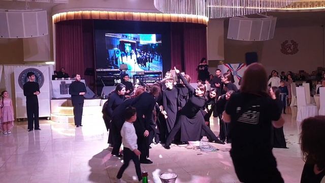 Ассирийский ансамбль Иштар г.Москва.Кавказский микс.?? Assyrian dance group ISHTAR.Caucasian mix.?? смотреть онлайн