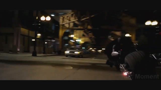 Бэтмен против Джокера. Сцена погони на Бэтцикле. Тёмный рыцарь смотреть онлайн