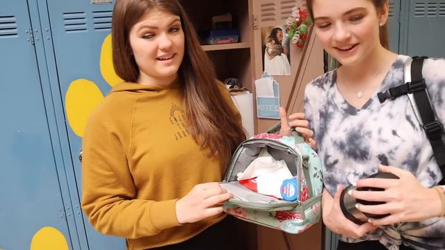 What's In My School Locker? End Of Year Messy Locker Cleanout / JustJordan33