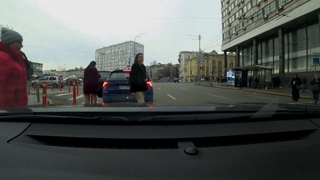 #таксикиев ПОТЕРЯЛА СУМКУ С ДОЛЛАРАМИ | БУДНИ ТАКСИ КИЕВ смотреть онлайн