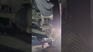 Как поменять передние колодки Hyundai Creta