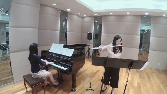【星野源/恋】島村楽器南船橋店 フルート・ピアノインストラクターによる演奏 смотреть онлайн