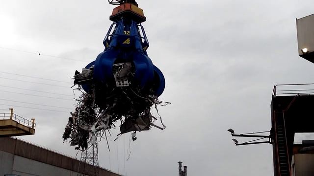 Грейфер для металлолома ARDEN GA800 - 3 800 литров смотреть онлайн