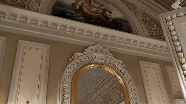 Москва. Большой театр. Историческая и новая сцены. В антракте. смотреть онлайн