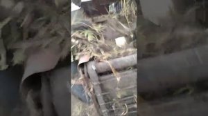 Самодельный картофельный комбайн в работе