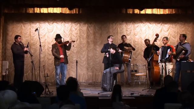 Zhenya Lopatnik "Ovnt mayner, ovnt!" Kharkov Klezmer Teg 2013 смотреть онлайн