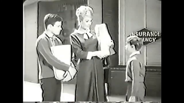 The Farmer's Daughter The Name of the Game смотреть онлайн