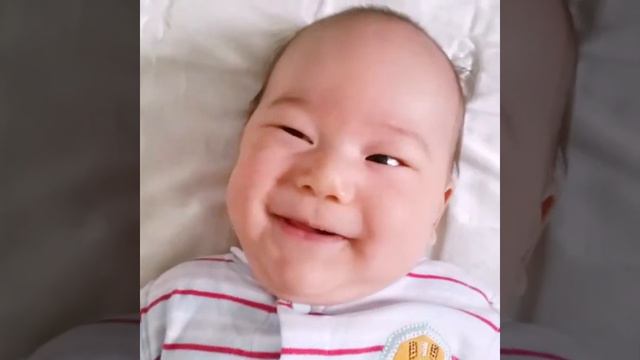Baby James (2month)Малыш Джеим 2 месяца♡♡♡ смотреть онлайн