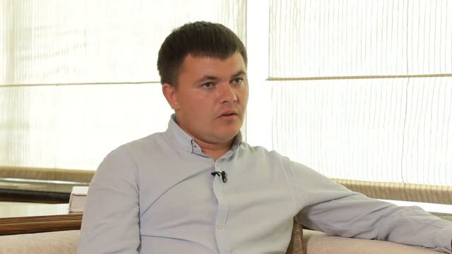 Андрей Тычинин и Надежда Терешкина ТОП-менеджеры компании DNS с Аинцевым Артемом на Бизнес-Завтраке смотреть онлайн
