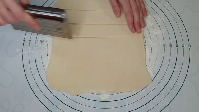 Как в кондитерской! Слойки – розы с яблоками! смотреть онлайн