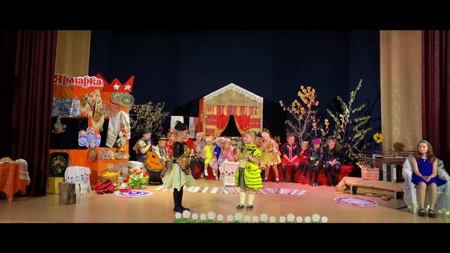 "Муха-Цокотуха" театрализованная постановка смотреть онлайн