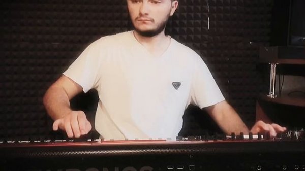 Ruslan Geydarov-Leyli Leyli , KORG KRONOS 6/8 time