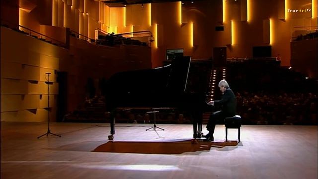Dmitri Alexeev Plays Medtner - Improvisation Op. 31 No. 1