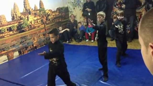 42 формы, у-шу, детская группа. смотреть онлайн