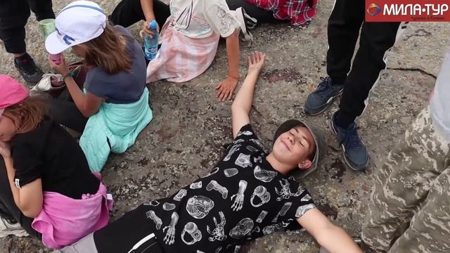 Лучший детский лагерь в Сибири - Робинзон! смотреть онлайн