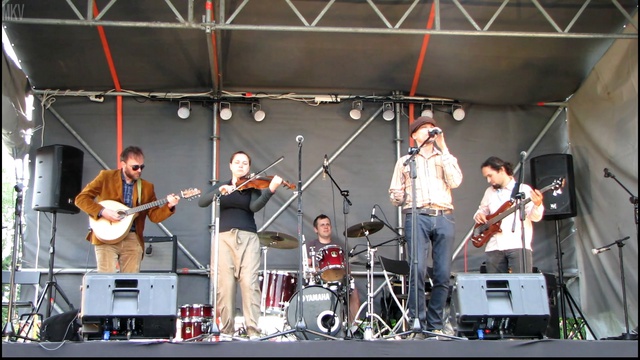  Ilmar Karuso Band (Австралия) "Pouring" смотреть онлайн