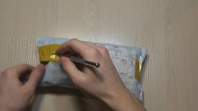 Линяющий шарф и Кофта из Китая смотреть онлайн