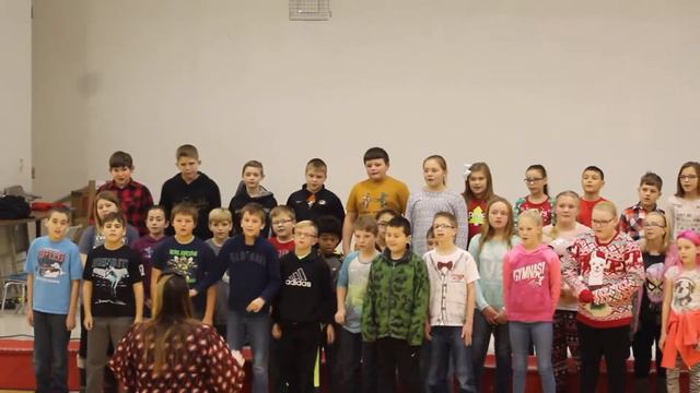 Elementary Caroling смотреть онлайн