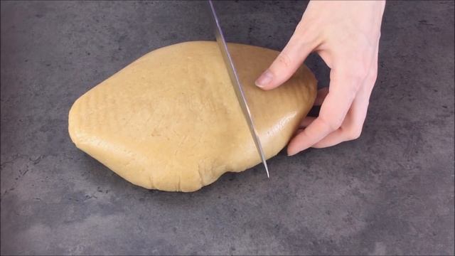 Имбирные пряники в чаше комбайна Ankarsrum смотреть онлайн